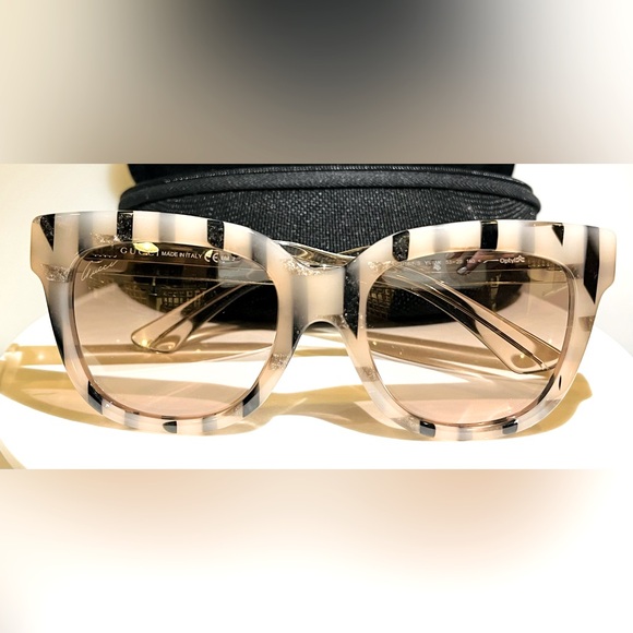 GUCCI SUNGLASSESâVERY GOOD CONDITIONâPINKISH TORTOISE SHEET COLORâSUPER NICE âď¸ - Picture 1 of 15
